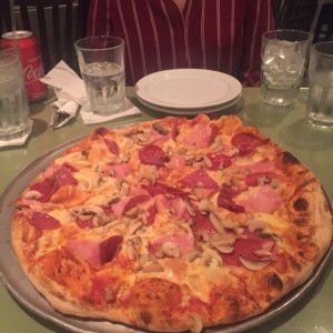 la Pizza Napoli una muy buena opcion