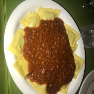 ravioli a la bolognesa 