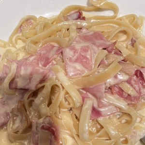 Fettuccine Carbonare 