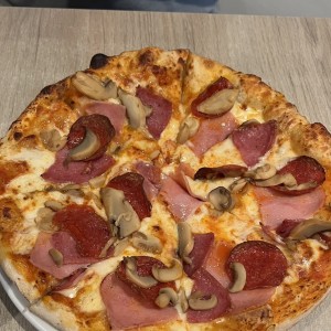 Pizza Napoli