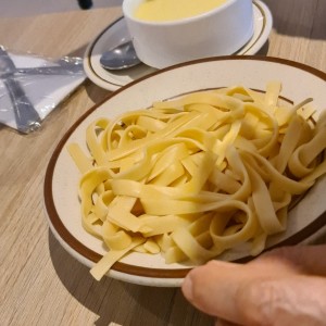 Pastas Especialidades - Fettucine Alfredo