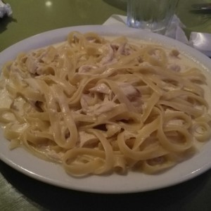 Fetuccini de Pollo