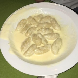 Gnocchi Salsa Blanca