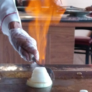 "Volcancito", con aros de cebollas.