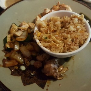 Arroz frito, Hibachi Chicken, Teriyaki Chicken,  Beef Julians y Filet Mignon