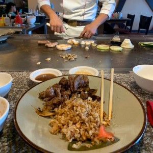 steak con arroz frito