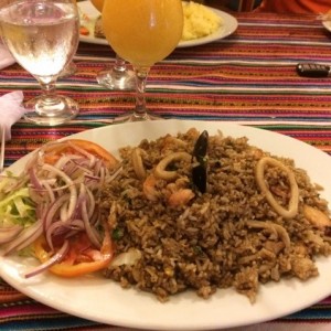 Arroz chaufa de mariscos