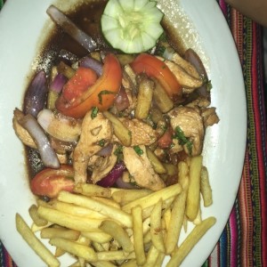 deditos de pollo con papas fritas 