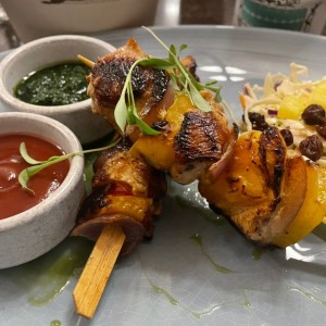 Brochetas de Pollo al Grill