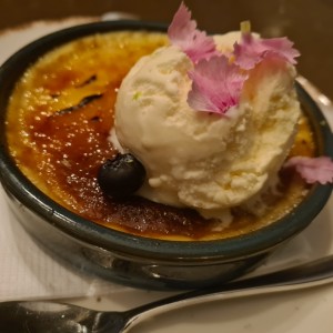 postre creme brulee