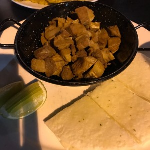 Chicharroncitos