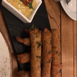 torrejitas de bacalao en forma de churro