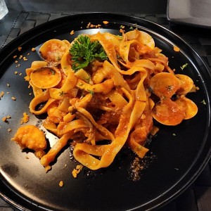 Fettuccini Frutti di Mare