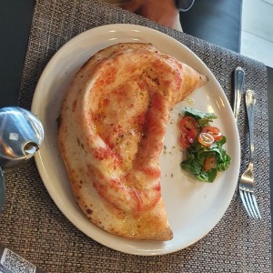 Pizza - Calzone