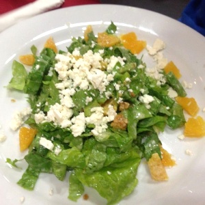 Ensalada verde! Con mandarinas queso feta y pecans