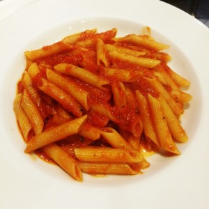 pasta en salsa pomodoro