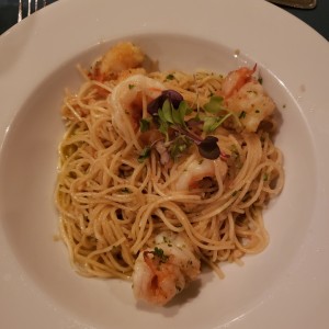 Spaguitti con langostino al oleo