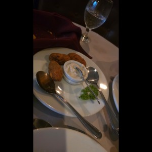 PICOTEO - Calientes - Croquetas de Bacalao