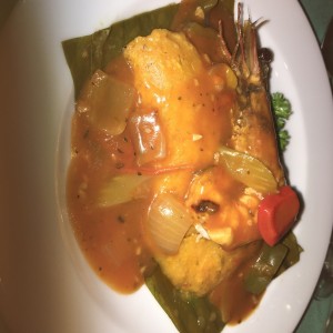 Tamal de Langostinos a la Criolla