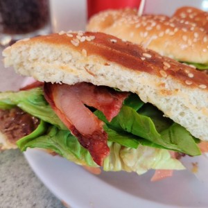 Hamburguesa con Tocino