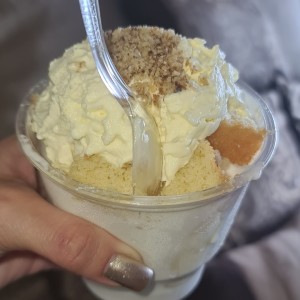 Postres - No me Olvides-helado de vainilla y malva 