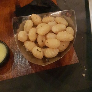 Gnocchi de Papa Salteada en Mantequilla de Tomillo