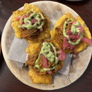 Patacones con ropa vieja 