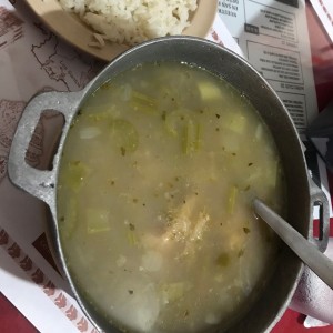 Sancocho grande con arroz 