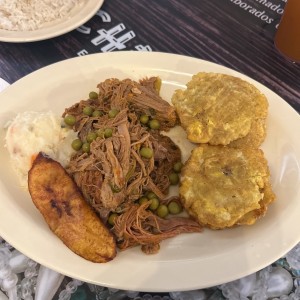 Especialidades - Ropa Vieja