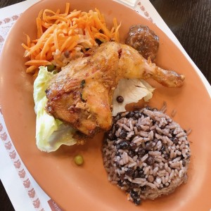 pollo guisado con arroz guandu