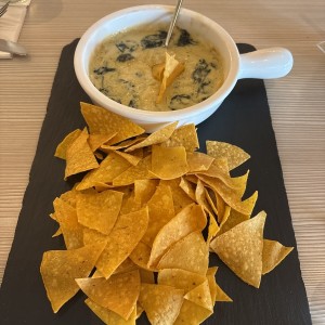 Dip de Espinacas y Alcachofas
