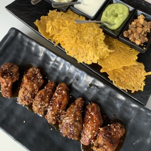 Entradas - Sesame spice wings