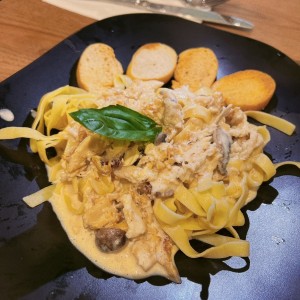 Fetuccini en salsa Blanca