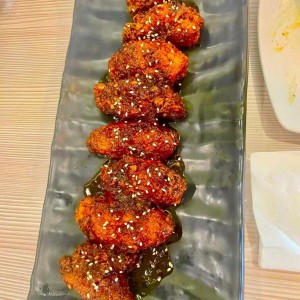 Sesame Spice Wings