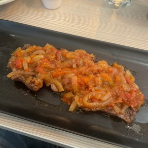 Steak a la criolla