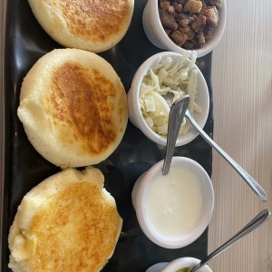 Desayunos Criollos - Arepas Gourmet