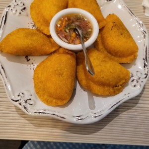 EMPANADITAS CRIOLLAS.