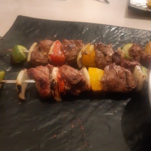 brocheta de carne