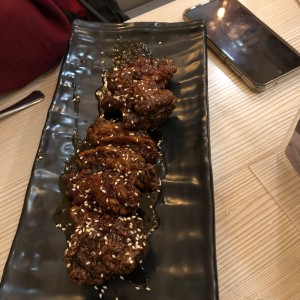 Sesame spice wings