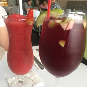 Jugo de Fresa & Sangria