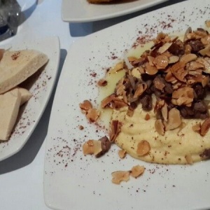 Hummus especial