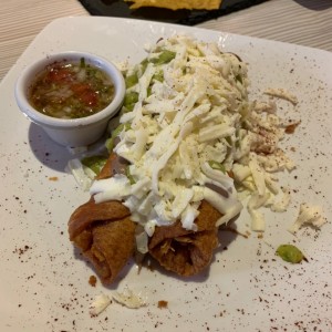 Taquitos de pollo