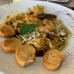 Fetuccini con mariscos