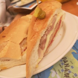 emparedado cubano