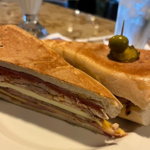 Emparedado Cubano