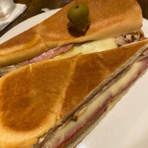 Cubano