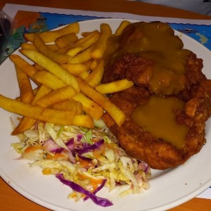 milanesa de pollo con papas