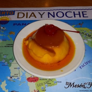 Flan de la casa