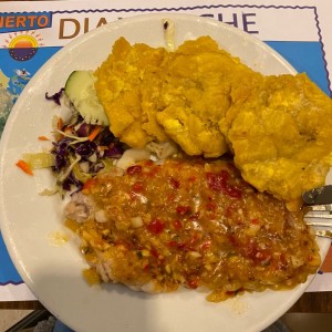 Corvina al ajillo