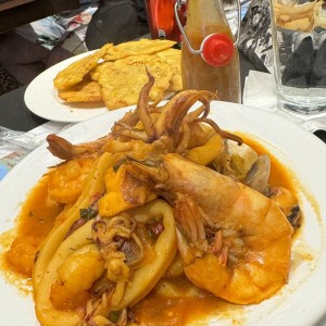 Cazuela de Mariscos 